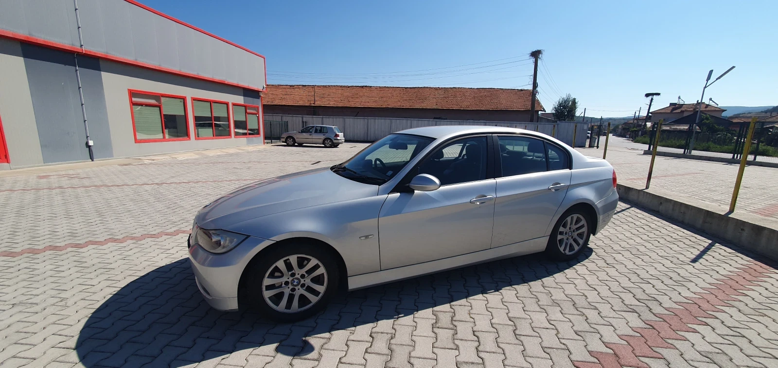 BMW 320, снимка 7 - Автомобили и джипове - 54099952