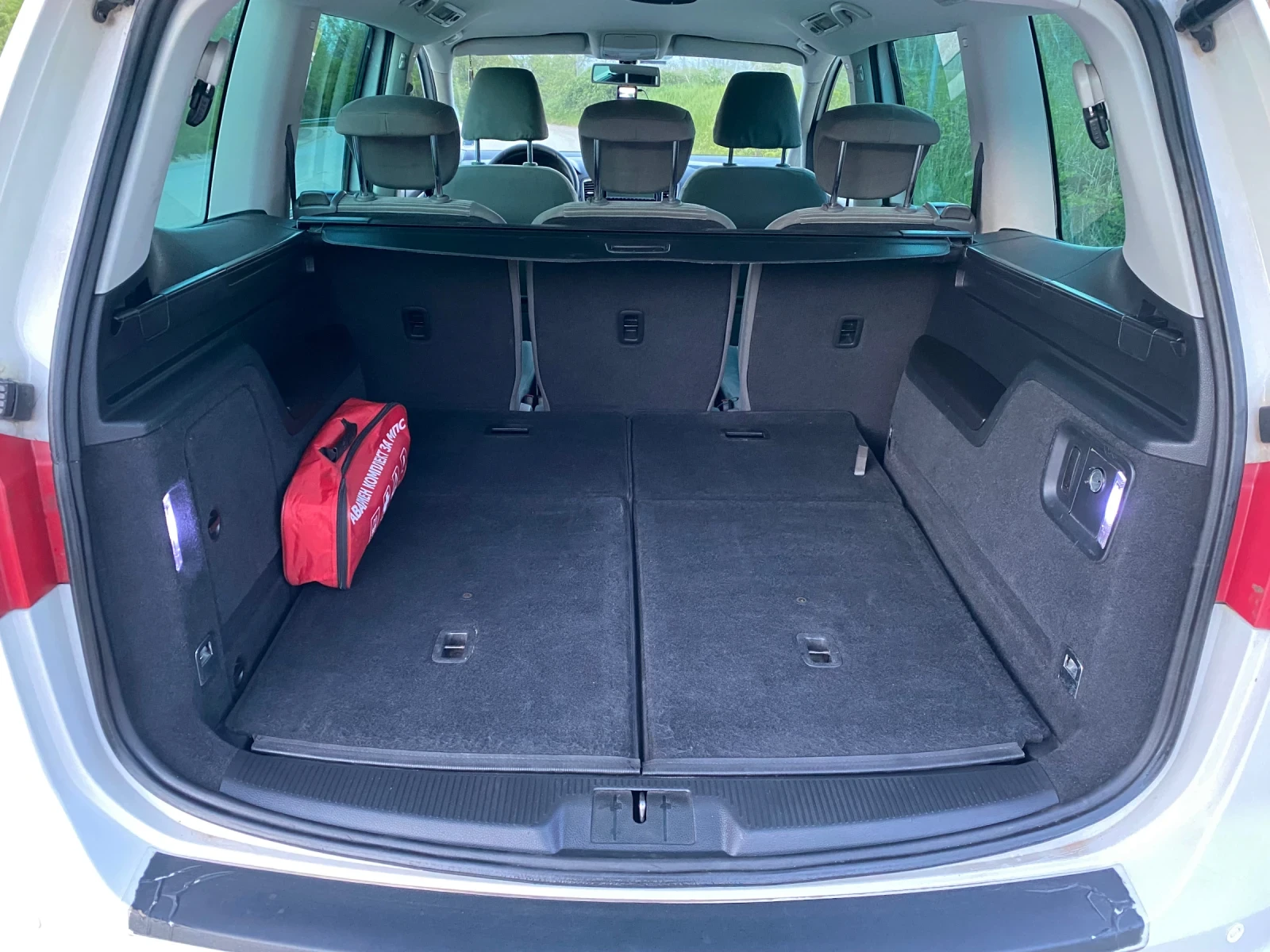 Seat Alhambra 2.0tdi 170hp 7местна, снимка 11 - Автомобили и джипове - 54339133