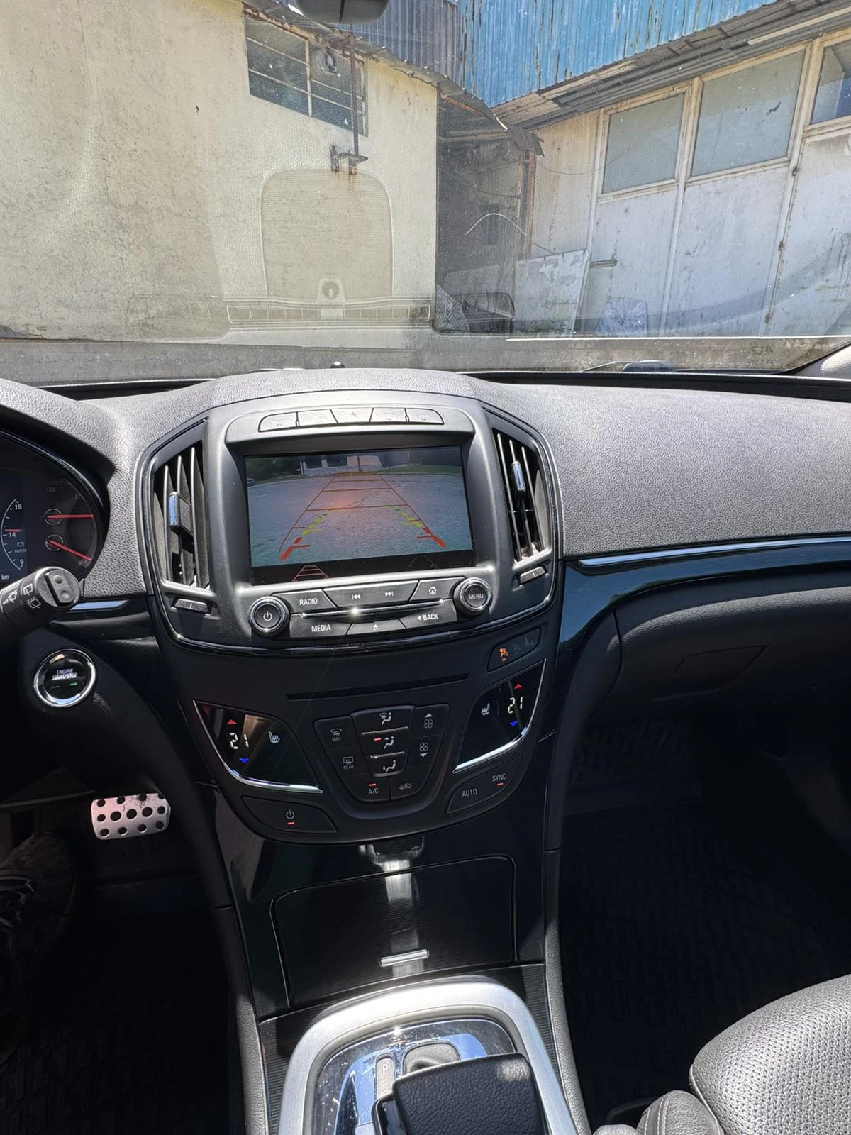 Opel Insignia 4х4 Bi Turbo, снимка 7 - Автомобили и джипове - 54720110