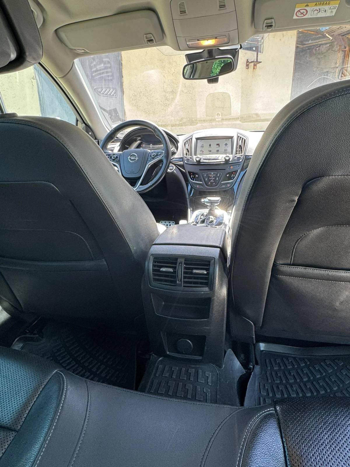 Opel Insignia 4х4 Bi Turbo, снимка 12 - Автомобили и джипове - 54720110