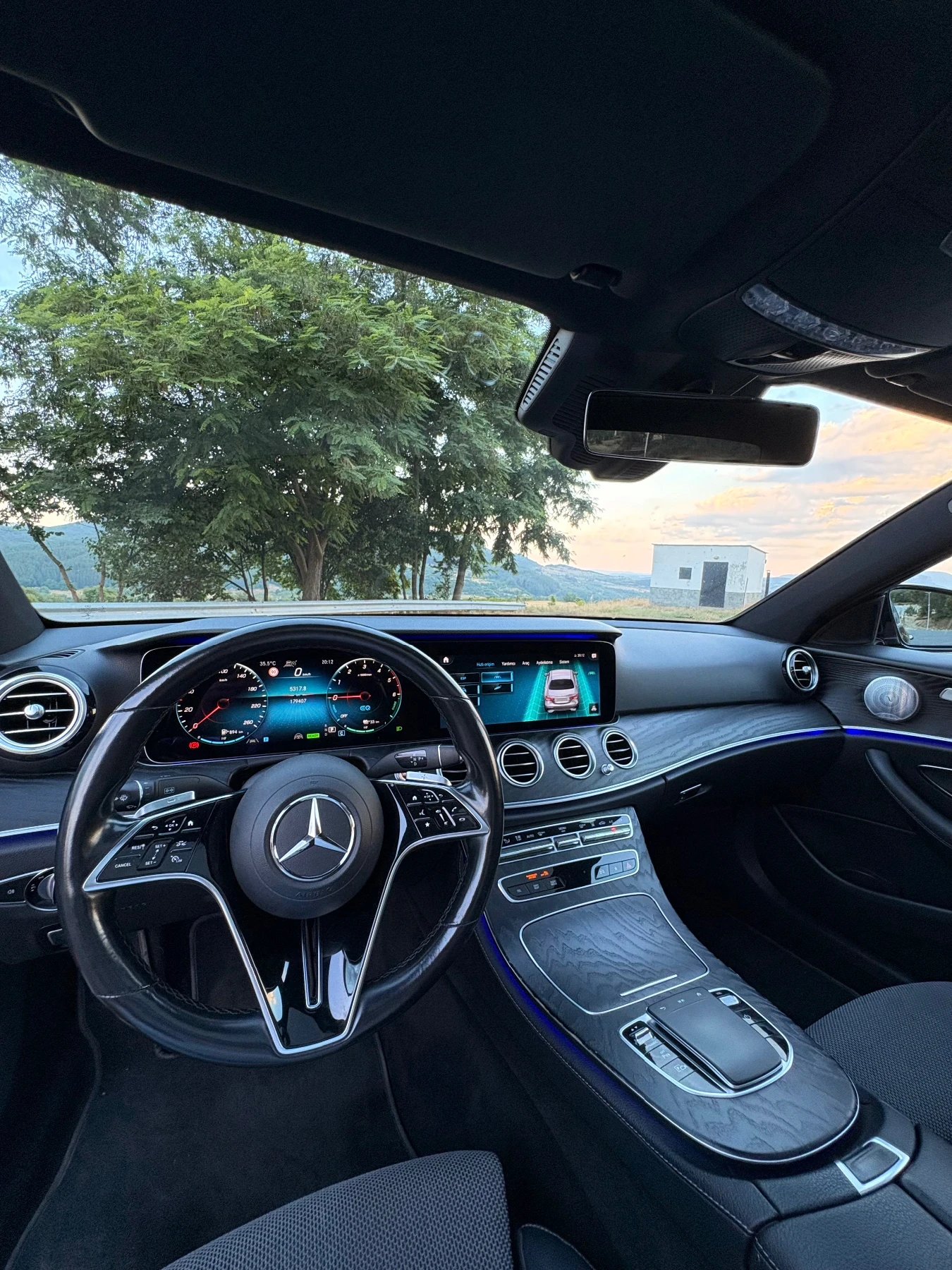 Mercedes-Benz E 300 AMG Line Facelift Keyless Go, снимка 13 - Автомобили и джипове - 55093638