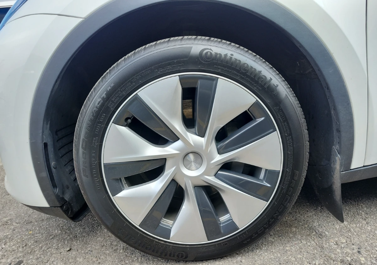 Tesla Model Y AWD* Long range* Parking control* Памет* Подгрев, снимка 6 - Автомобили и джипове - 55234781