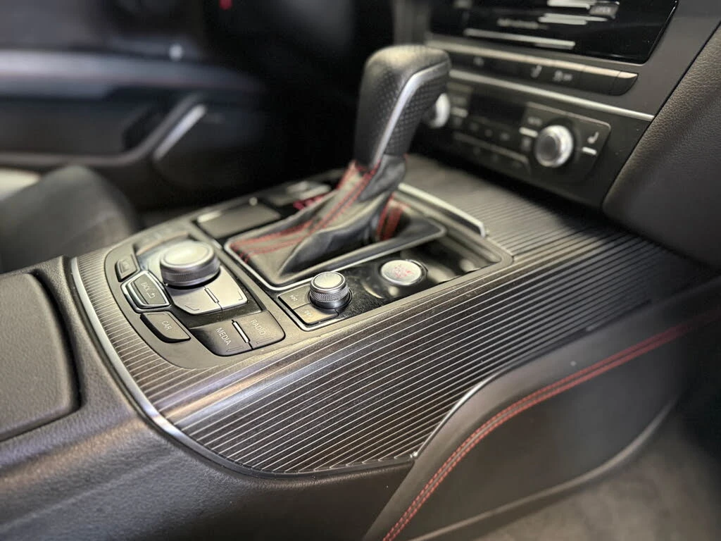 Audi A7 3.0T* COMPETITION* BANG&OLUFSEN* S LINE* 360 CAM, снимка 8 - Автомобили и джипове - 55315408