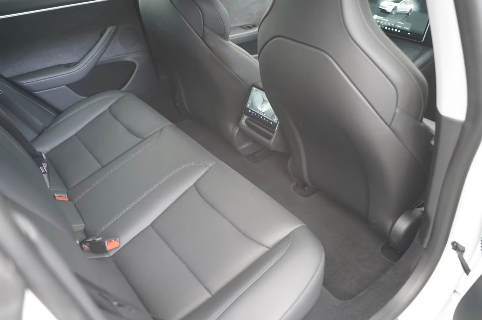 Tesla Model 3 PERFORMANCE* AWD* 360* , снимка 12 - Автомобили и джипове - 55385522