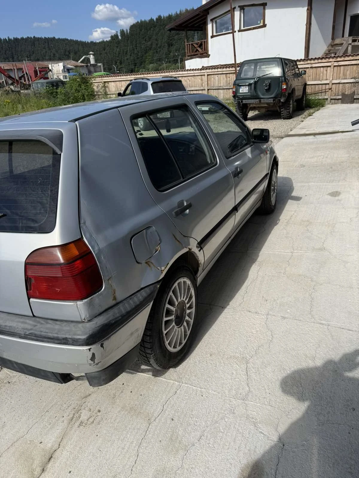 VW Golf, снимка 4 - Автомобили и джипове - 55905523