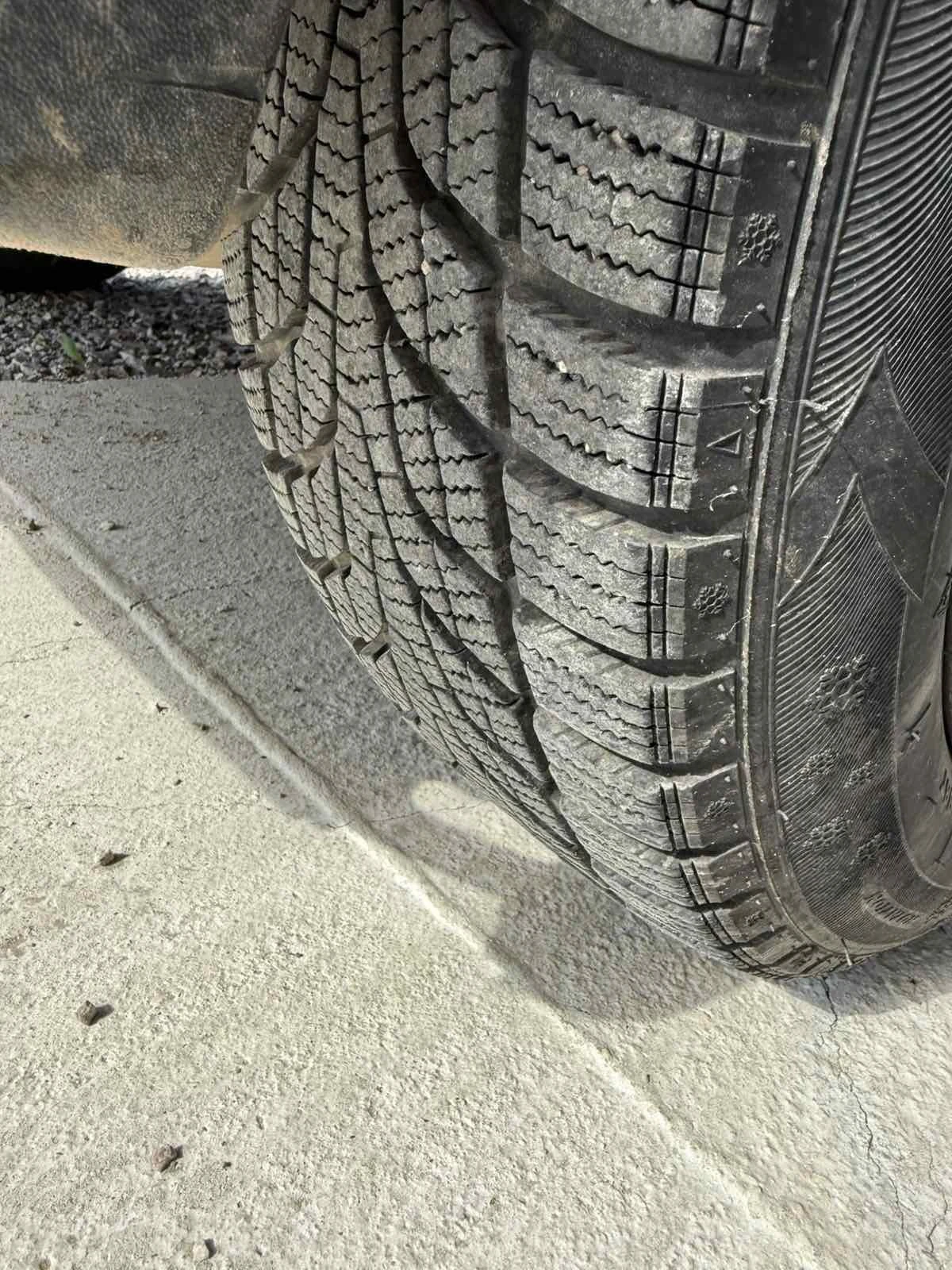 VW Golf, снимка 5 - Автомобили и джипове - 55905523
