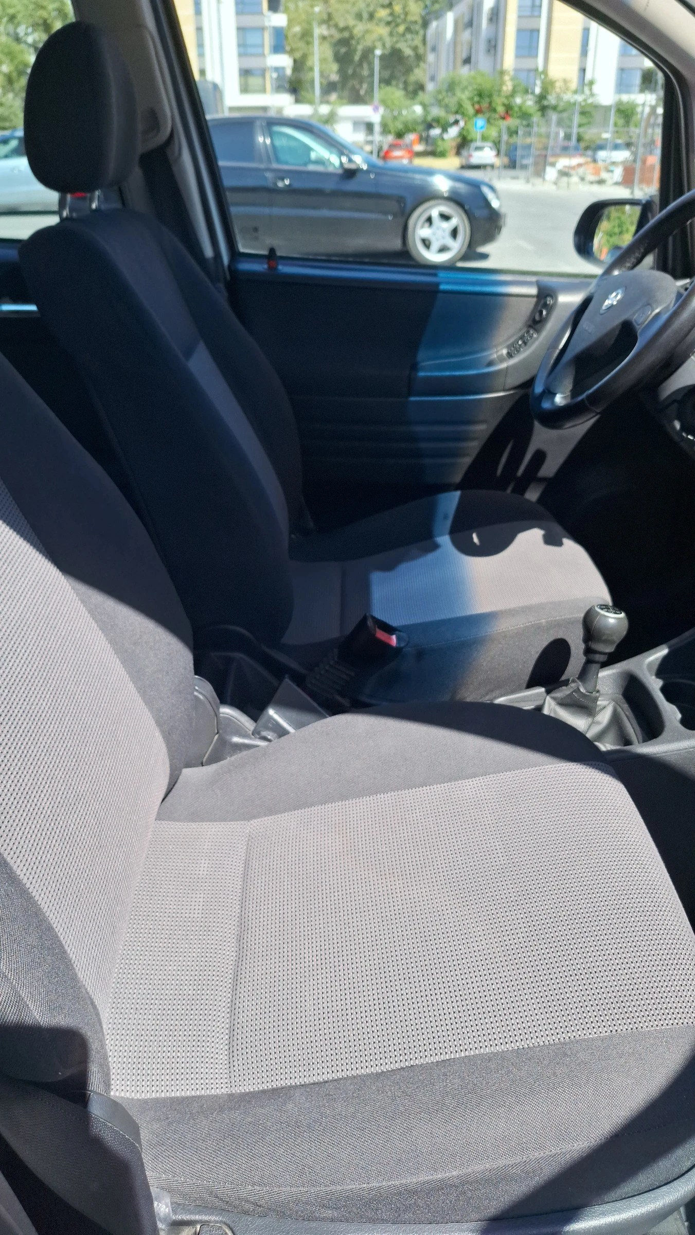 Opel Zafira, снимка 10 - Автомобили и джипове - 56030700