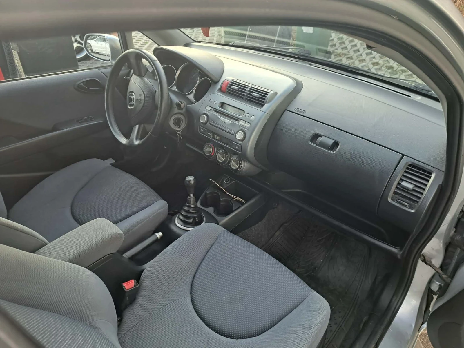 Honda Jazz, снимка 5 - Автомобили и джипове - 56099601