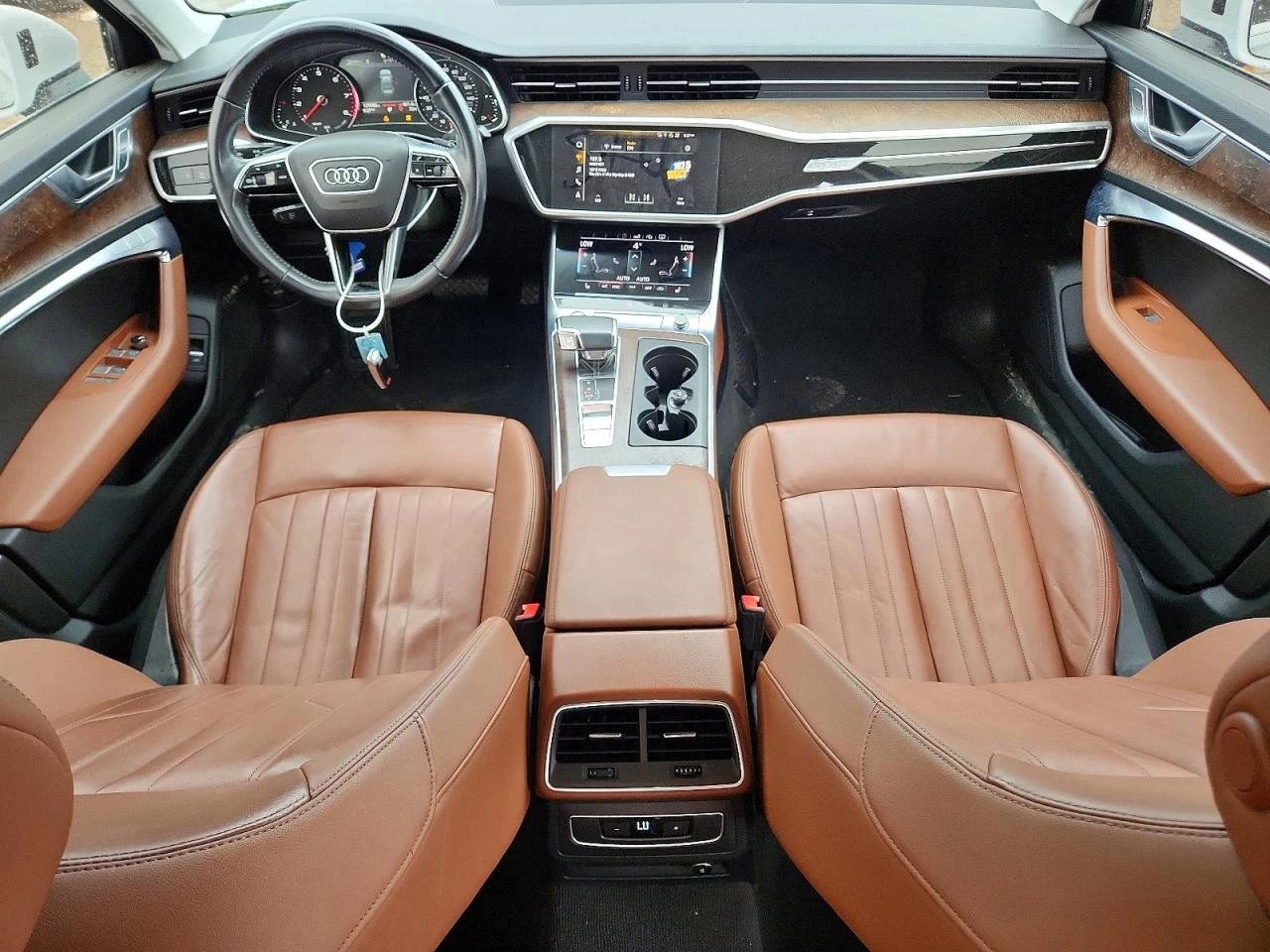 Audi A6 2.0l Premium, снимка 8 - Автомобили и джипове - 56349169
