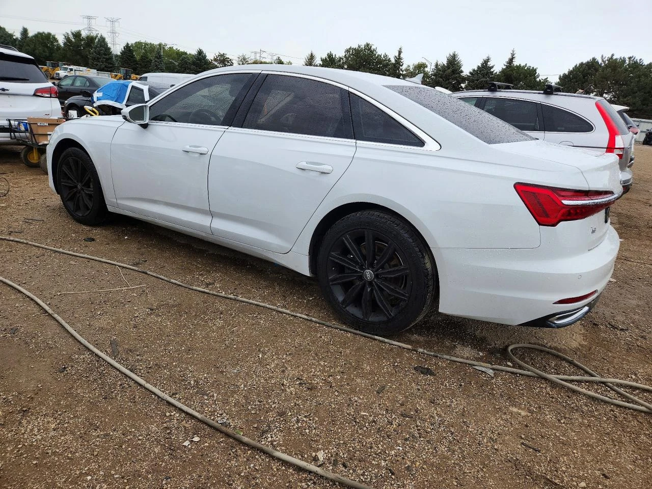 Audi A6 2.0l Premium, снимка 2 - Автомобили и джипове - 56349169