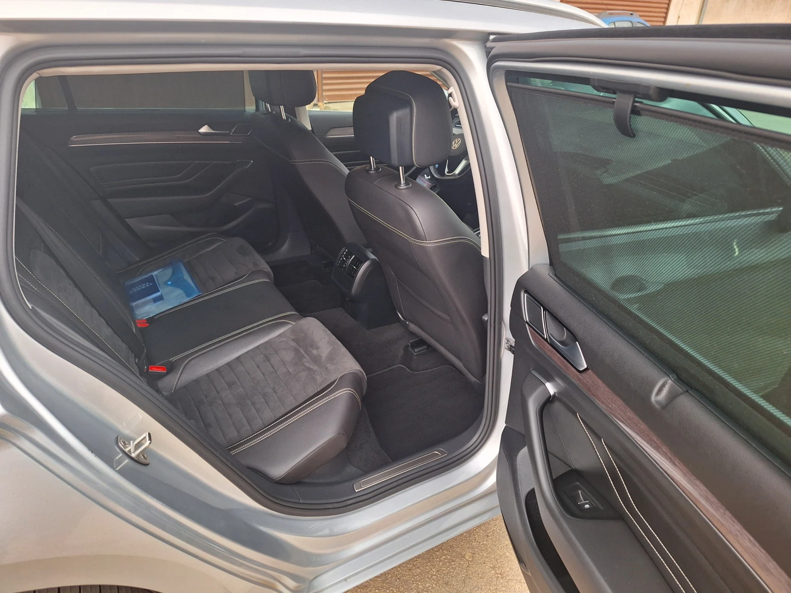 VW Passat VIRTUAL 190hp HighLine, снимка 12 - Автомобили и джипове - 56456008