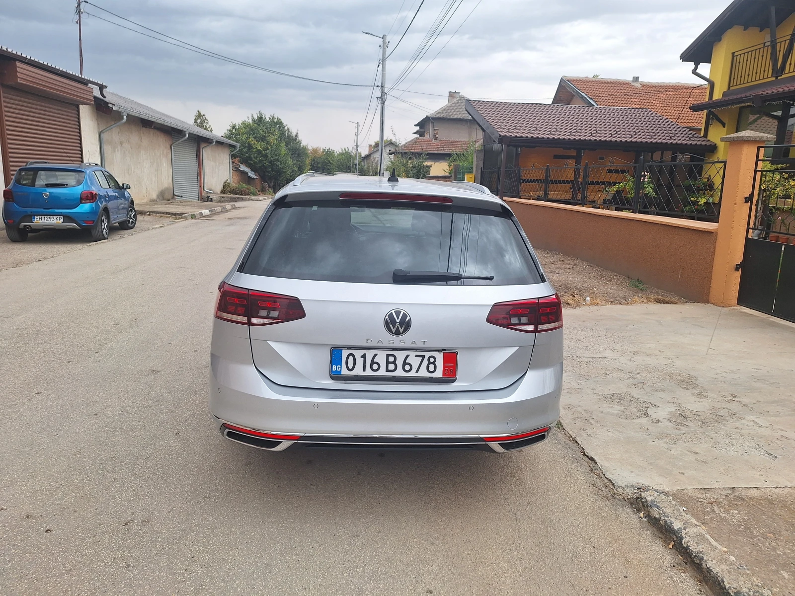 VW Passat VIRTUAL 190hp HighLine, снимка 6 - Автомобили и джипове - 56456008