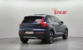 Volvo XC40, снимка 2