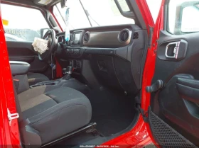 Jeep Avenger 3.6L V-6 DOHC, VVT, 285HP 4X4 Drive | Mobile.bg    11