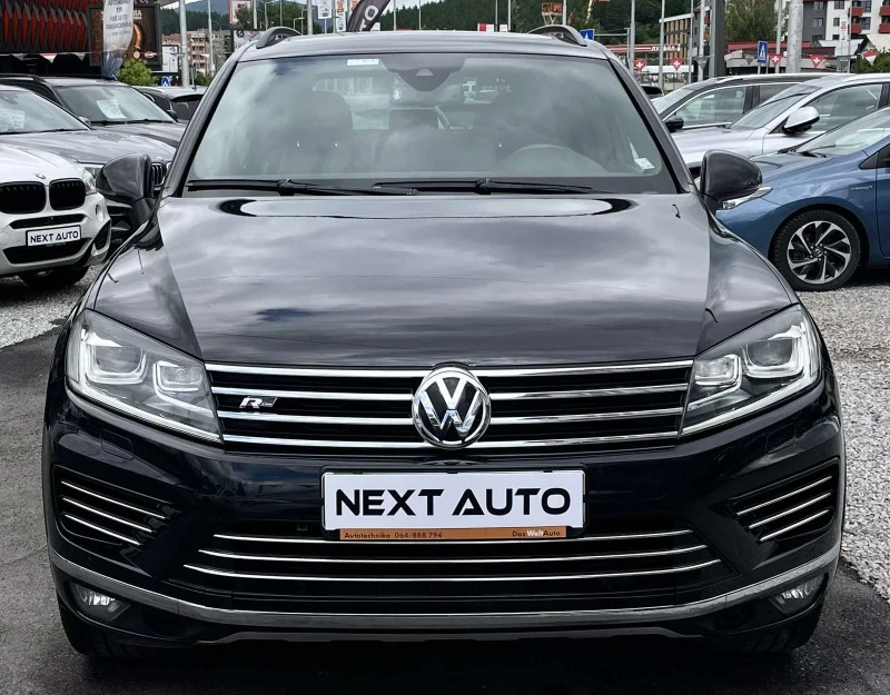 VW Touareg 3.0D 262HP EURO6 ПАНОРАМА , снимка 2 - Автомобили и джипове - 46459436