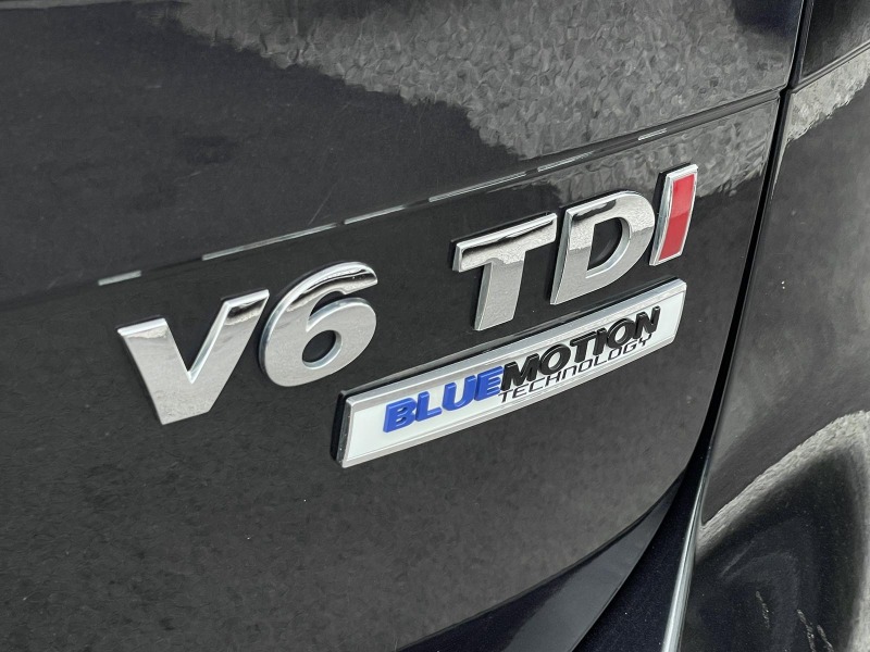VW Touareg 3.0D 262HP EURO6 ПАНОРАМА , снимка 17 - Автомобили и джипове - 46459436