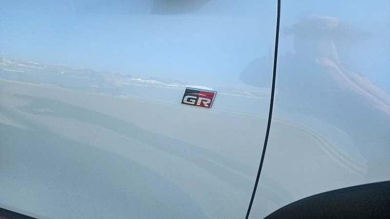 Toyota Hilux GR SPORT, снимка 6 - Автомобили и джипове - 52970210