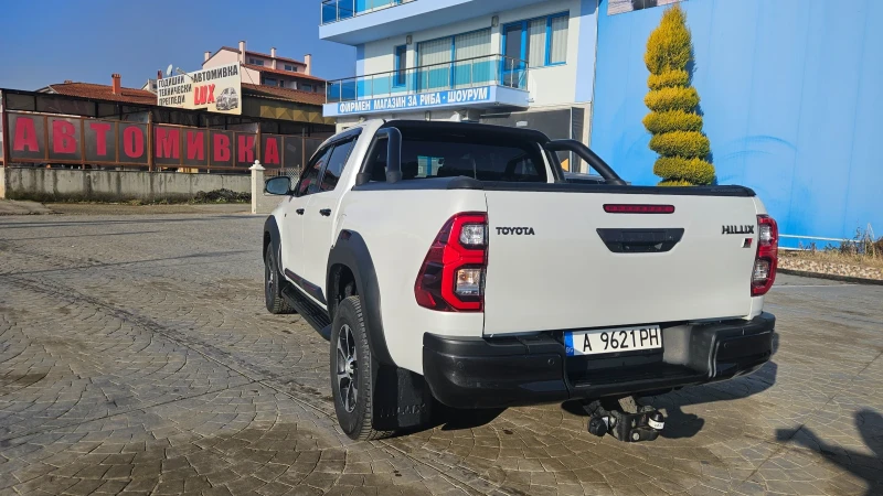 Toyota Hilux GR SPORT, снимка 8 - Автомобили и джипове - 52970210