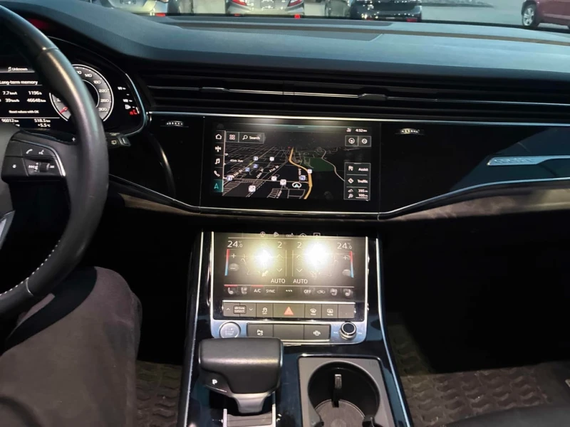 Audi Q8 * Progressiv * CARFAX * ЦЕНА ДО БГ, снимка 9 - Автомобили и джипове - 53072972