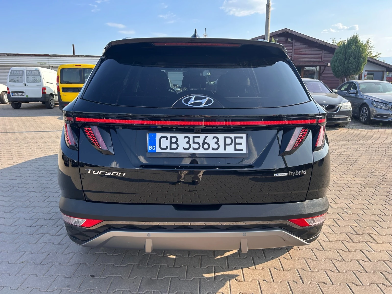 Hyundai Tucson 1.6i HYBRID 4X4 NAVI/PANORAMA FULL EURO 6 - изображение 7