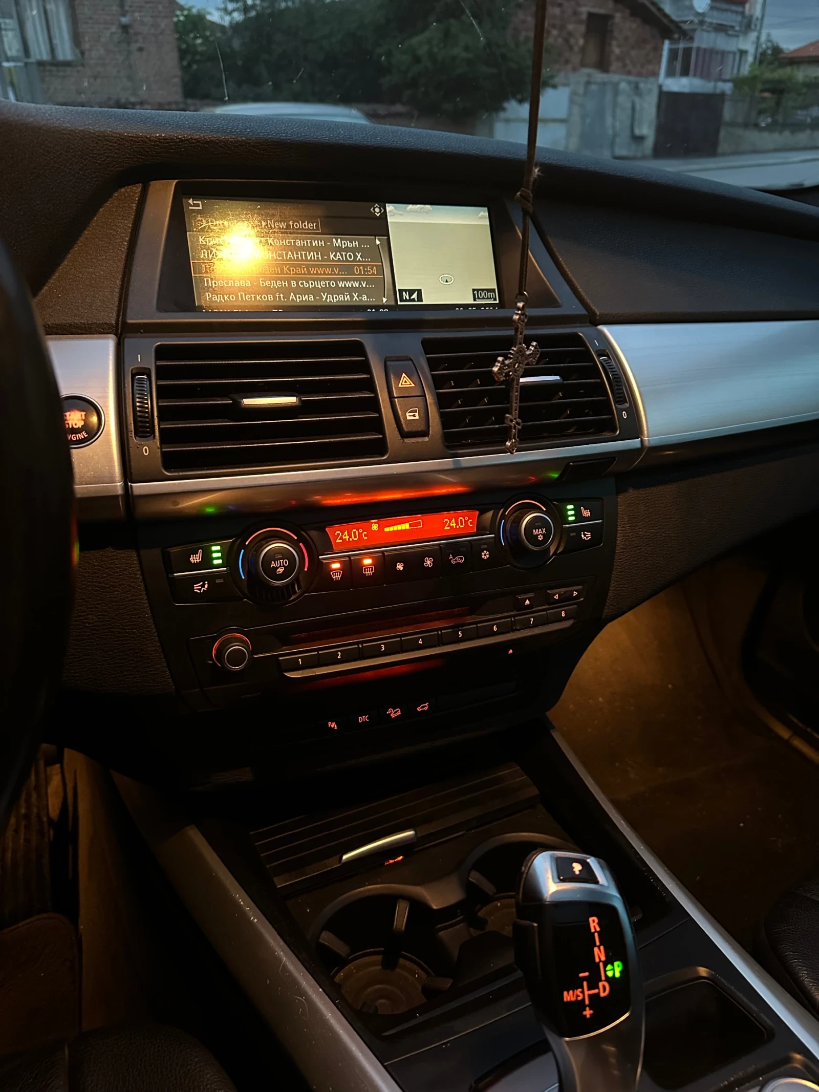 BMW X5 E70 - изображение 9