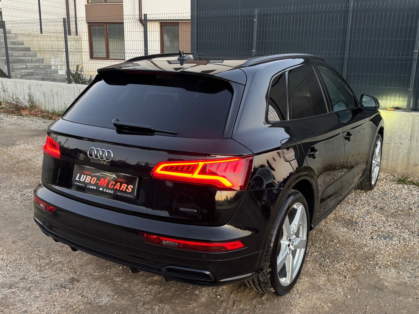 Audi Q5 2.0TDI* Quattro* 3xS-LINE* Sport Seats Plus* Pano* - изображение 8