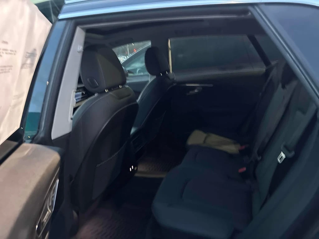 Audi Q8 * Progressiv * CARFAX * ���� �� �� | Mobile.bg � ����������� 10