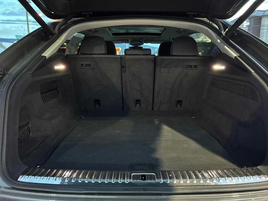 Audi Q8 * Progressiv * CARFAX * ���� �� �� | Mobile.bg � ����������� 13