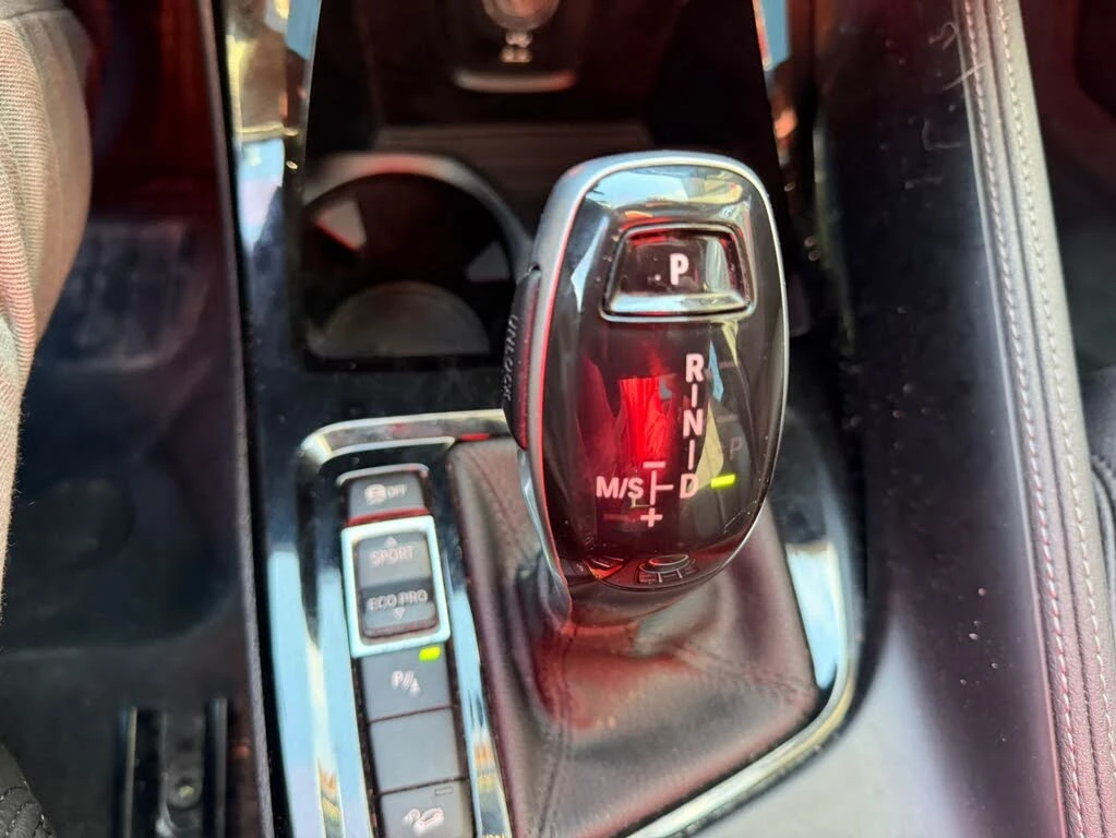 BMW X1 xDrive28i AWD АвтоКредит  (ЦЕНА ДО БГ), снимка 7 - Автомобили и джипове - 53906882