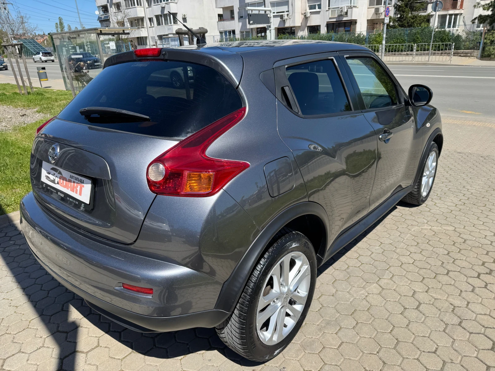 Nissan Juke 1.5dCi/NAVI, снимка 4 - Автомобили и джипове - 54318517