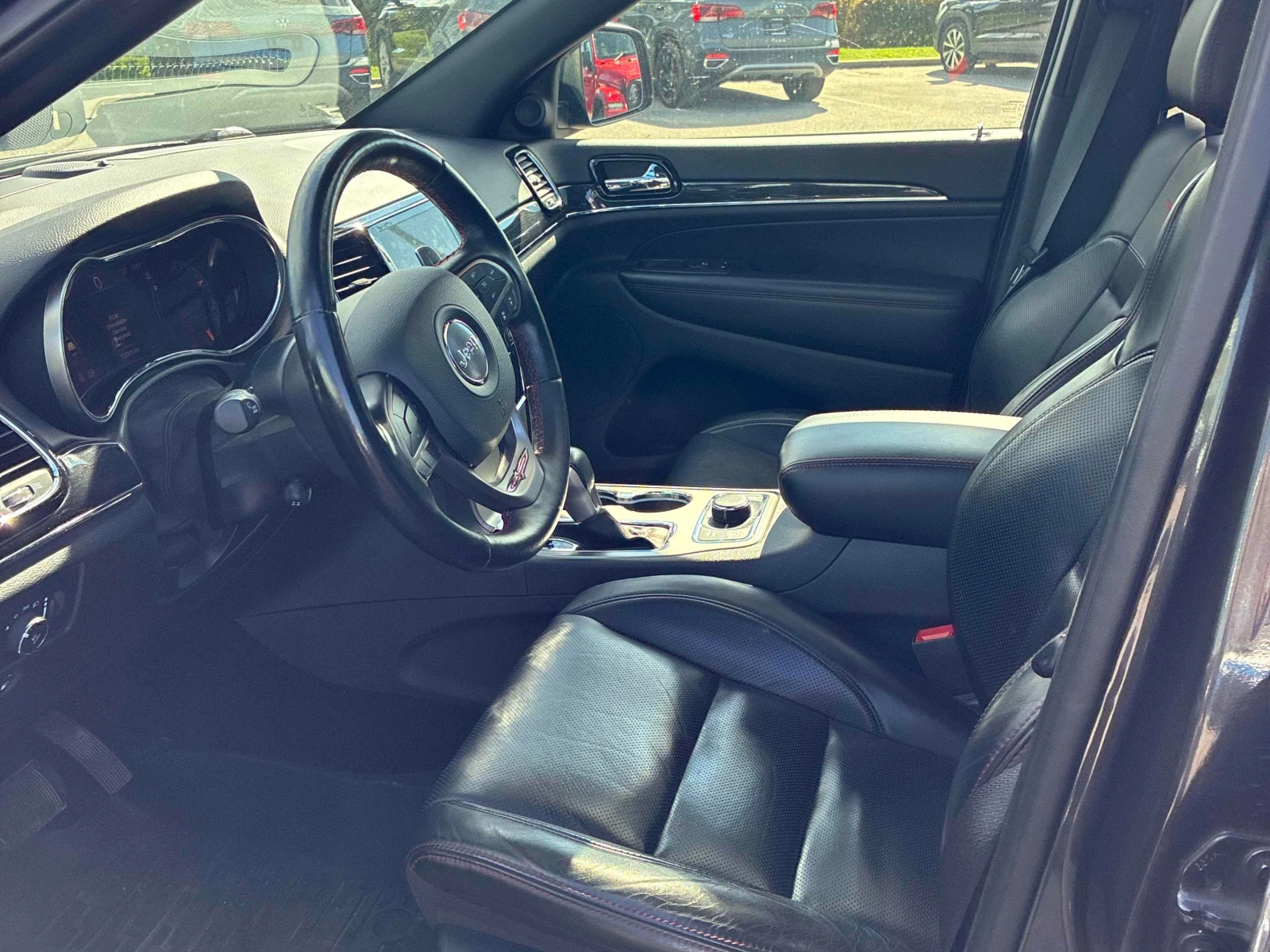 Jeep Grand cherokee Trailhawk | CARFAX | БЕЗ ИНЦИДЕНТИ , снимка 7 - Автомобили и джипове - 56142876