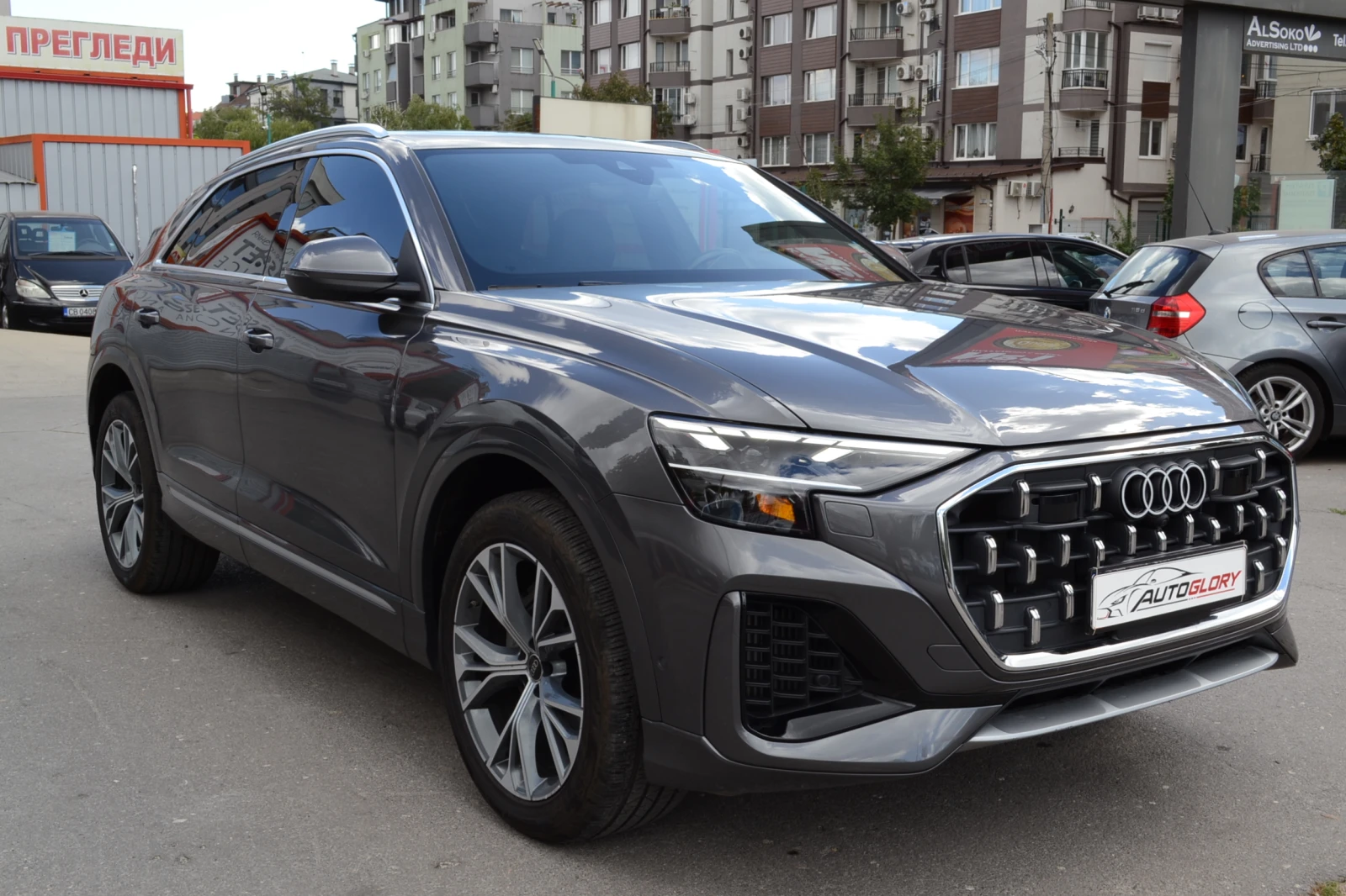 Audi Q8 55 TFSI QUATTRO, снимка 3 - Автомобили и джипове - 56209594