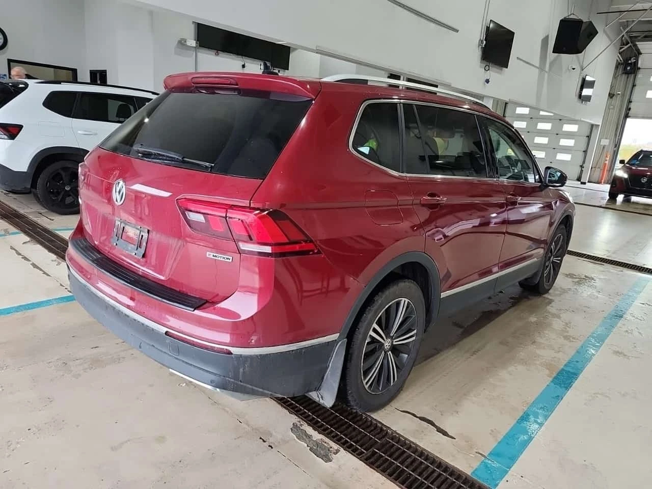 VW Tiguan * 4motion Highline * CARFAX * ������� * �������� * | Mobile.bg � ����������� 3