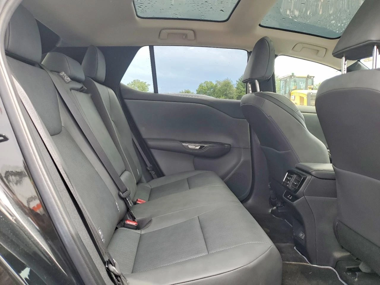 Lexus RZ 450E AWD | Mobile.bg � ����������� 10