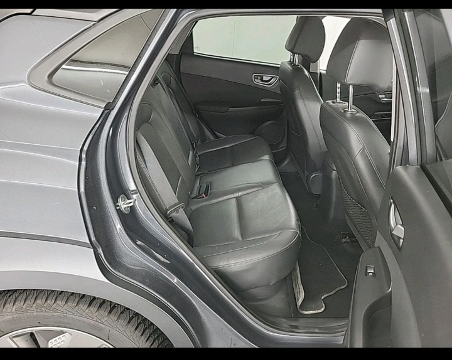 Hyundai Kona PREMIUM , снимка 8 - Автомобили и джипове - 56738426