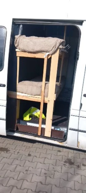 Mercedes-Benz Sprinter 208 2.2 cdi, снимка 11 - Бусове и автобуси - 53657151