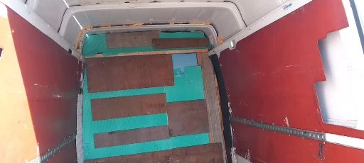 Mercedes-Benz Sprinter 208 2.2 cdi, снимка 6 - Бусове и автобуси - 53657151