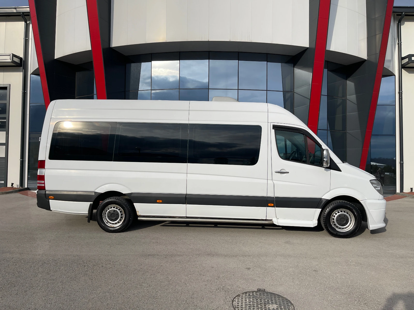 Mercedes-Benz Sprinter 311 CDI 8+1 - изображение 6