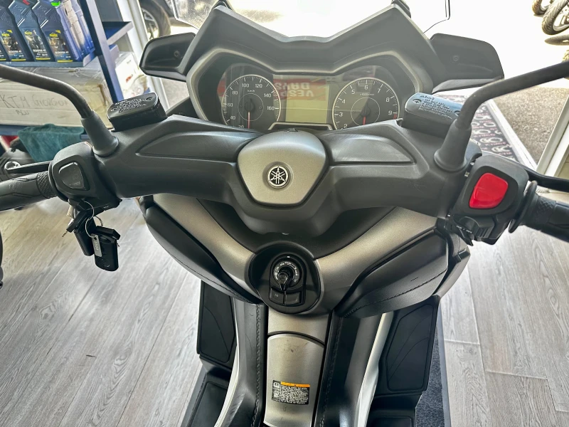 Yamaha X-max 300i ABS/TC/LED 05.2017г., снимка 12 - Мотоциклети и мототехника - 49930703