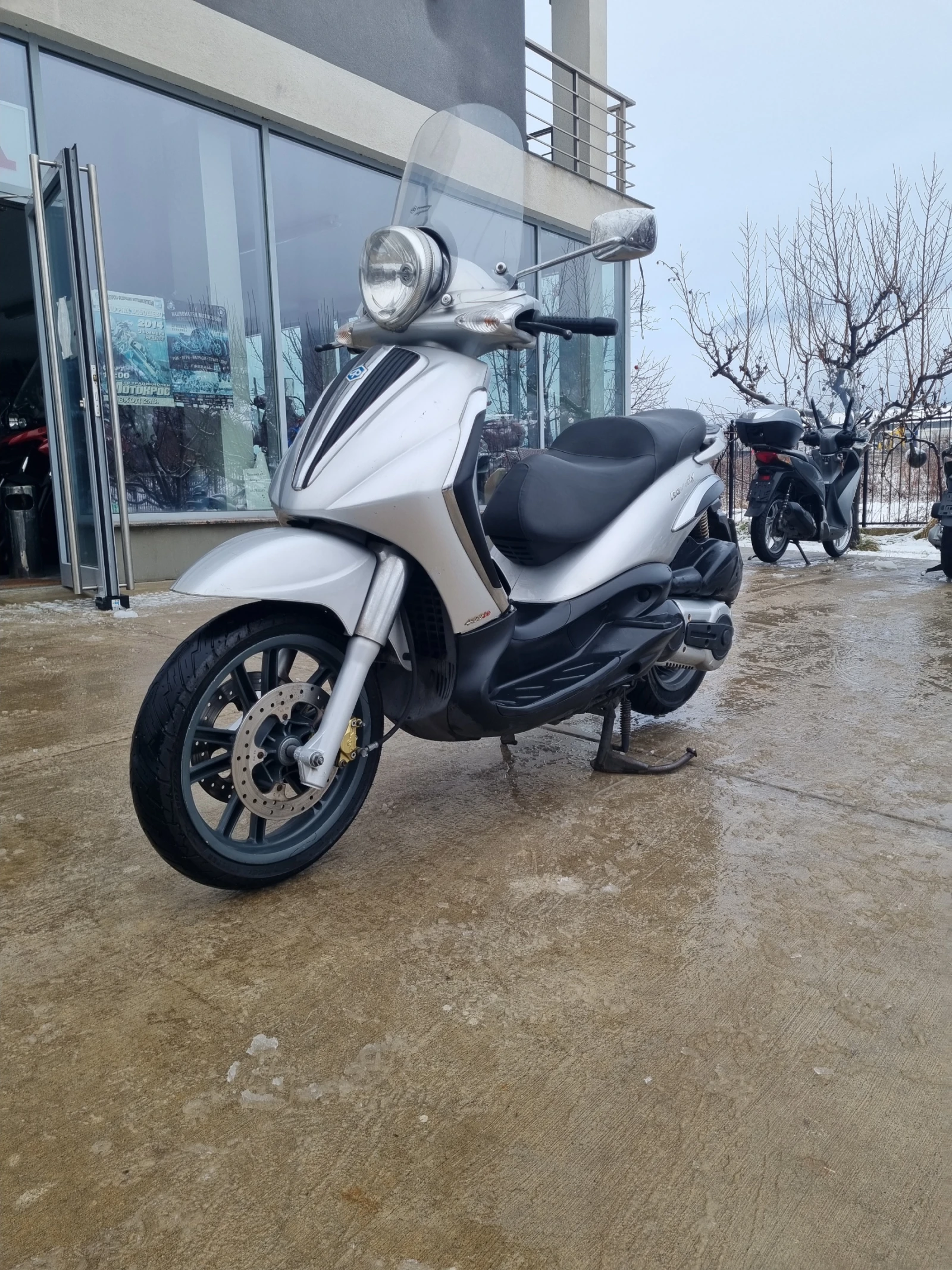 Piaggio Beverly 400i 2008 - изображение 2