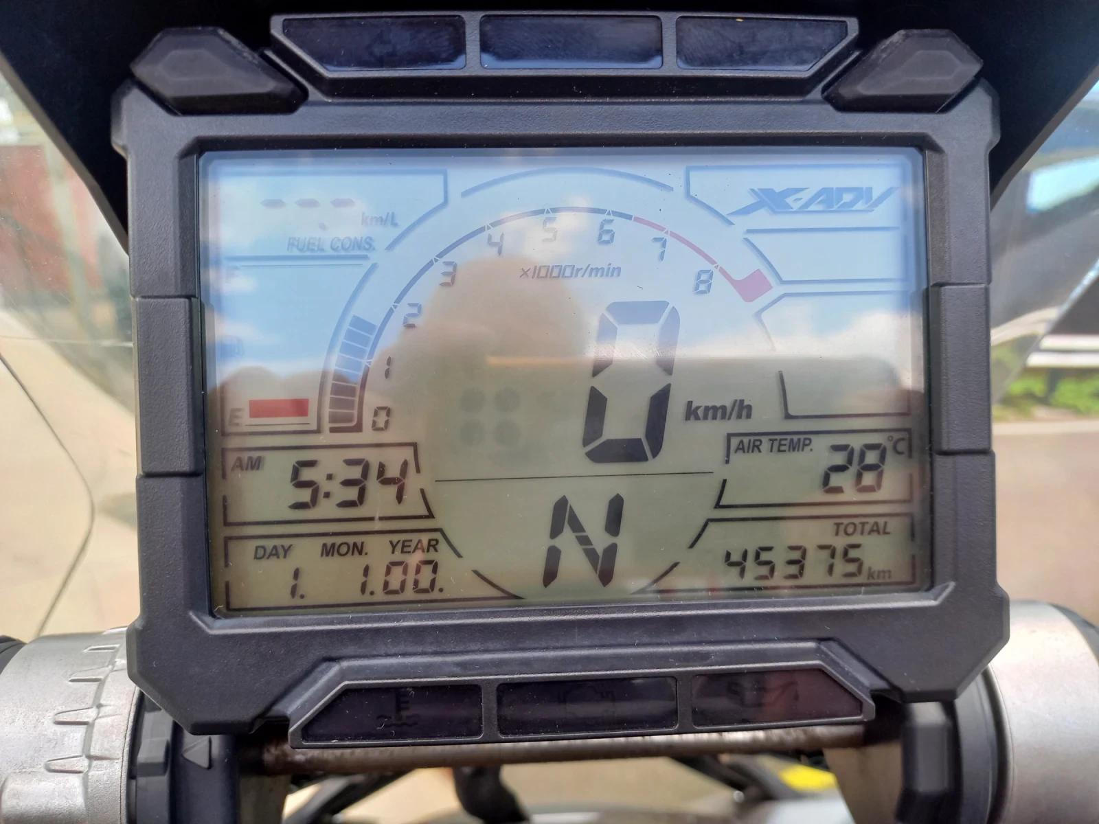 Honda X-ADV 750 ABS  LED  - изображение 9