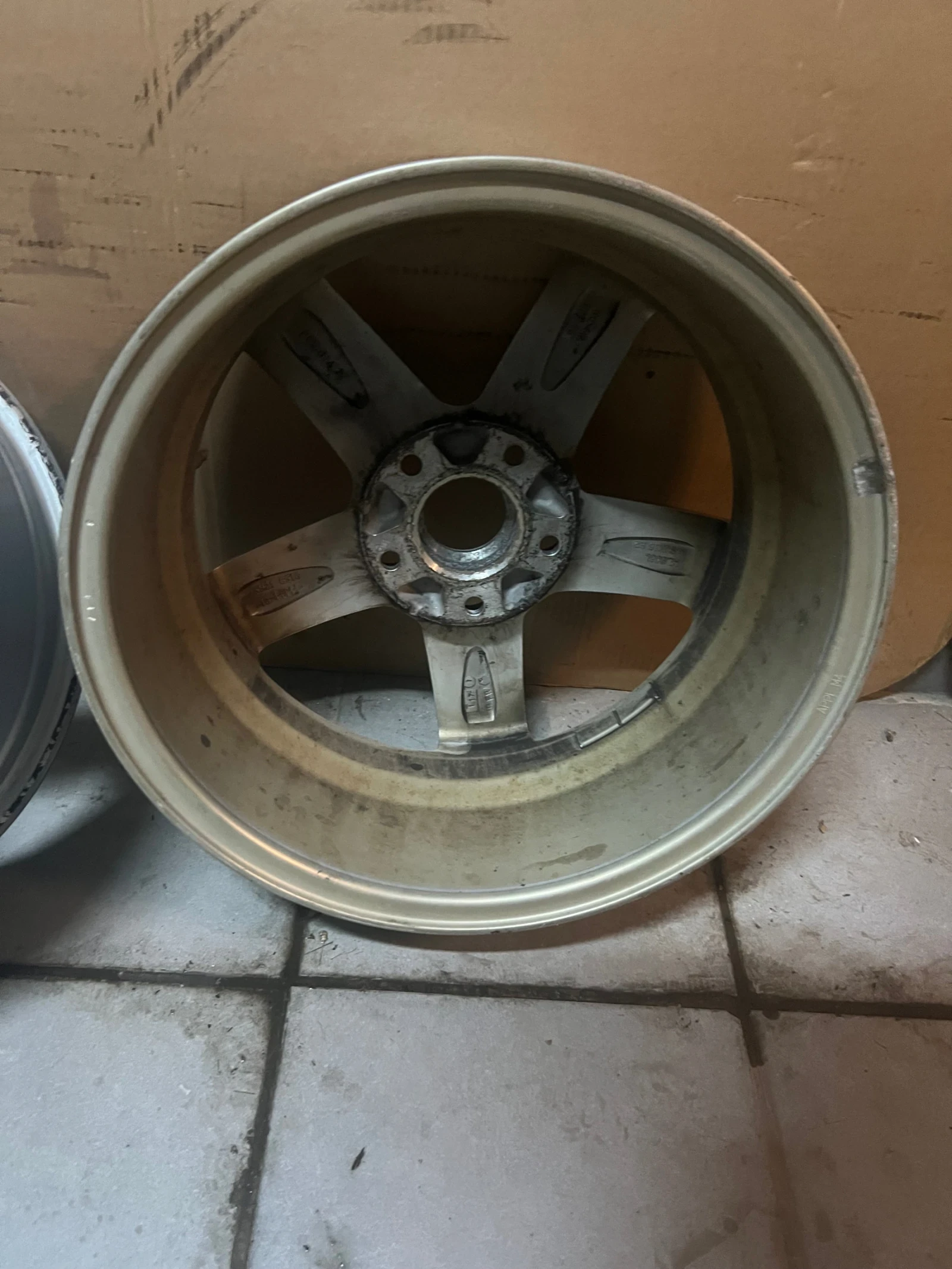 ������ | Mobile.bg � ����������� 8