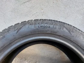 Гуми Зимни 215/55R17, снимка 4 - Гуми и джанти - 38493633