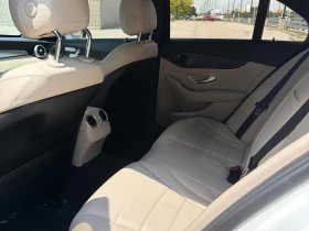 Mercedes-Benz C 300 4MATIC/AMG-PACK/CARFAX/АВТО КРЕДИТ, снимка 11