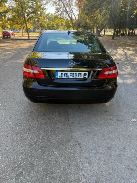 Mercedes-Benz E 220, снимка 5