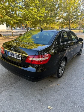 Mercedes-Benz E 220, снимка 6