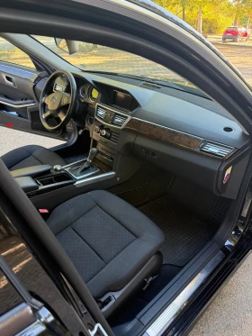 Mercedes-Benz E 220, снимка 11