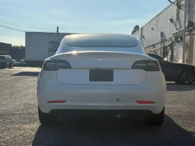 Tesla Model 3 MID RANGE/RWD/PREMIUM/CARFAX, снимка 4