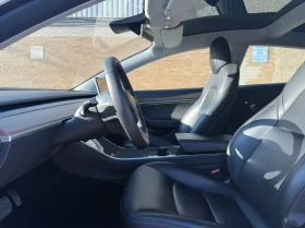 Tesla Model 3 MID RANGE/RWD/PREMIUM/CARFAX, снимка 9
