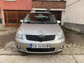 Toyota Corolla verso, снимка 1